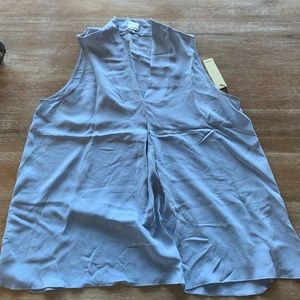 Sleeveless ecru blouse
